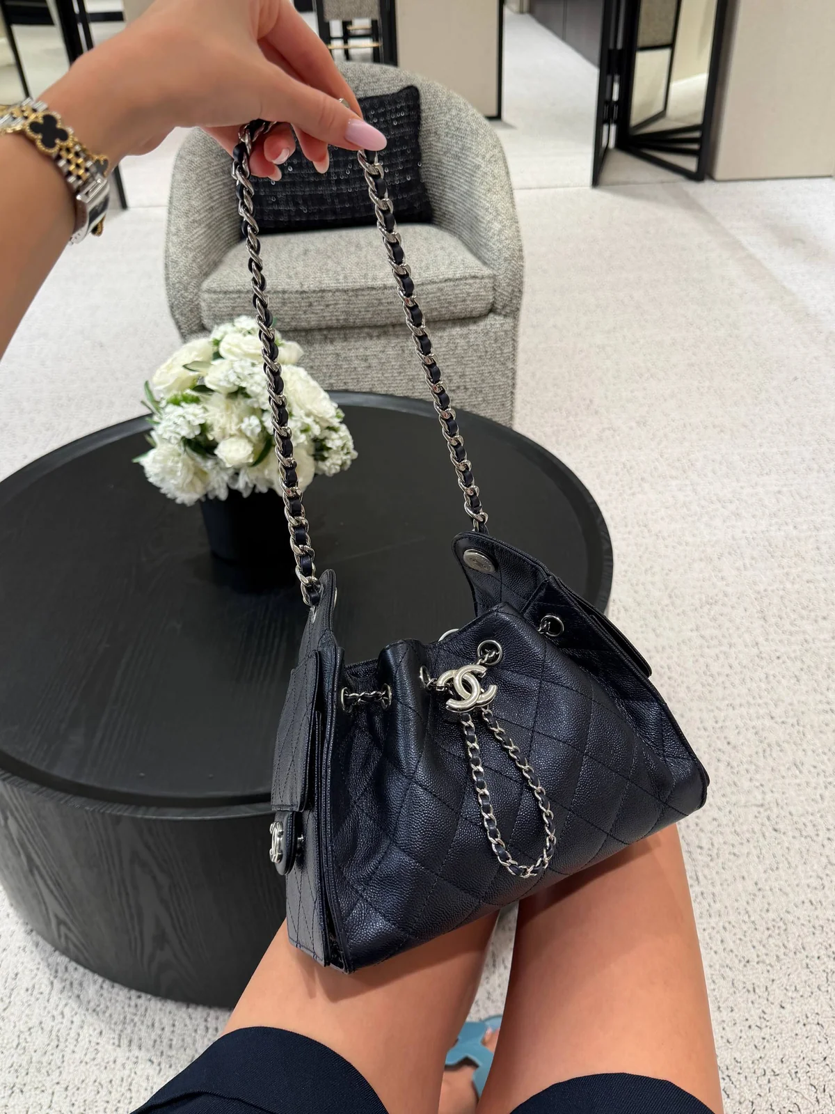 Покупка сумки Chanel в России через байера