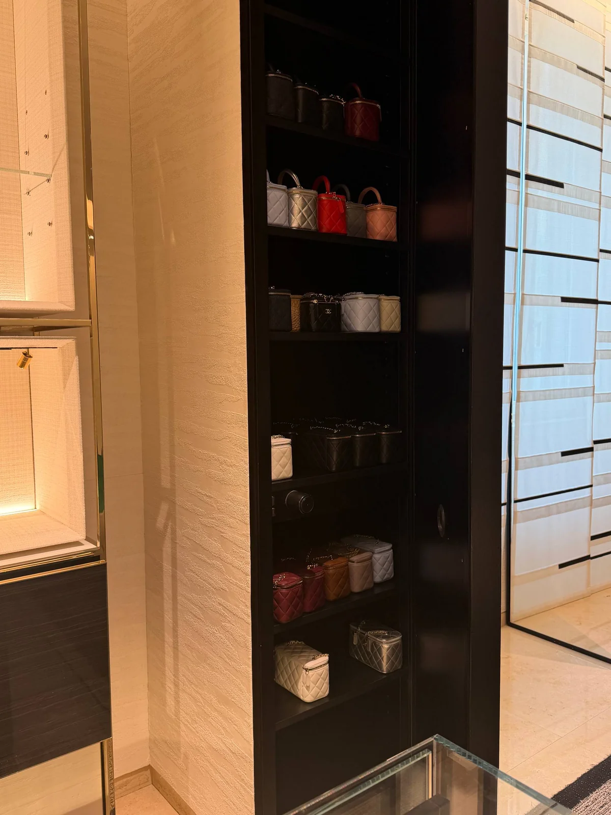 Заказать сумку Chanel через байера