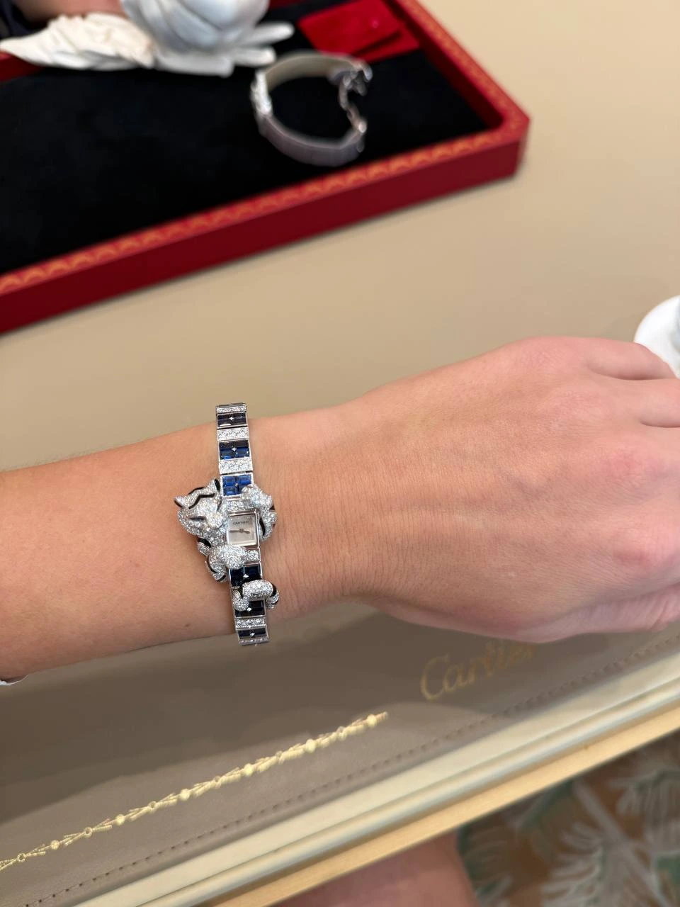 Часы Panthère de Cartier — фото 828