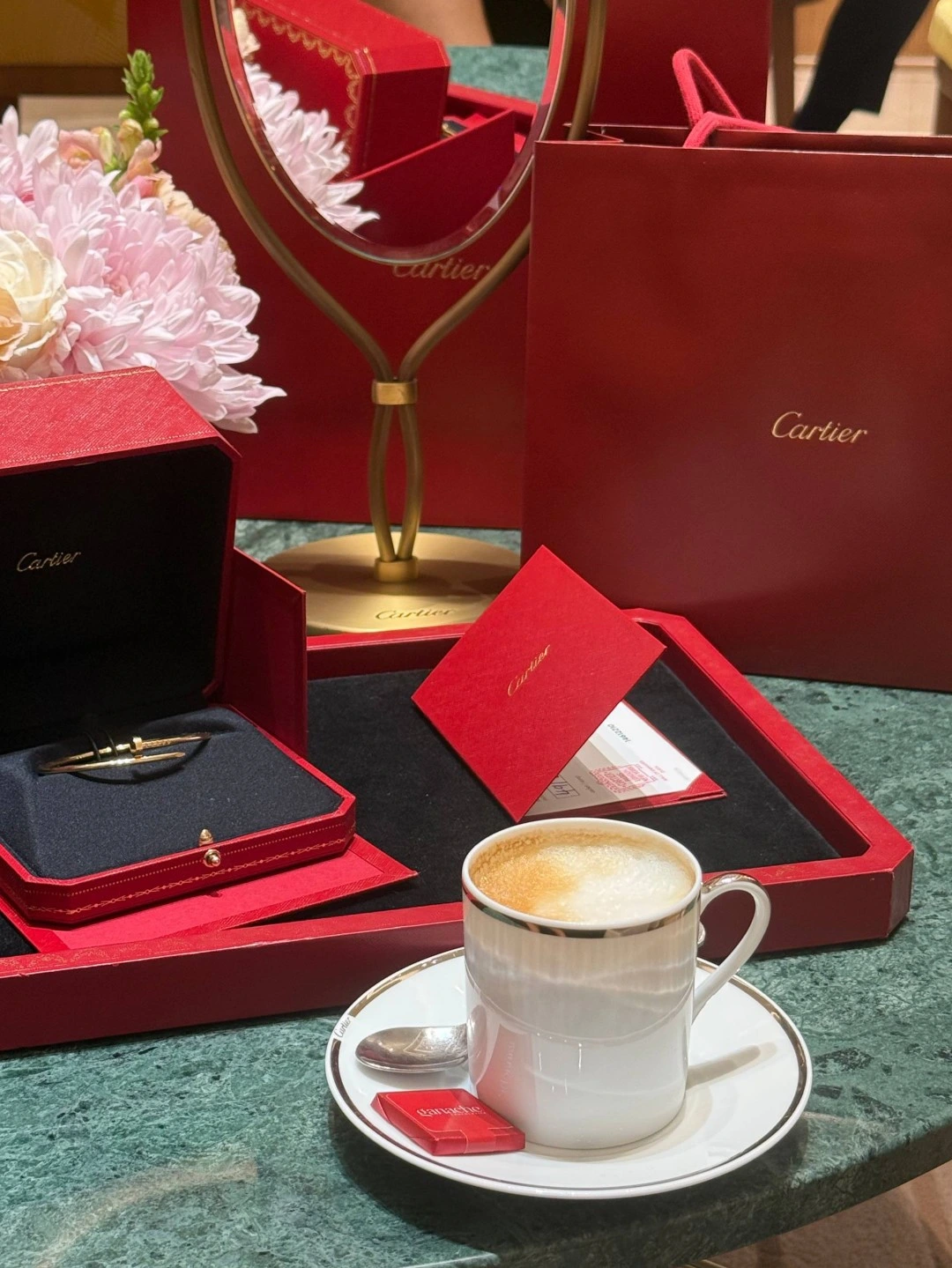 Байер-сервис Cartier: как проходит заказ